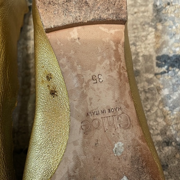 Chloe Lauren Scalloped Ballet Flats Gold - Picture 3 of 7